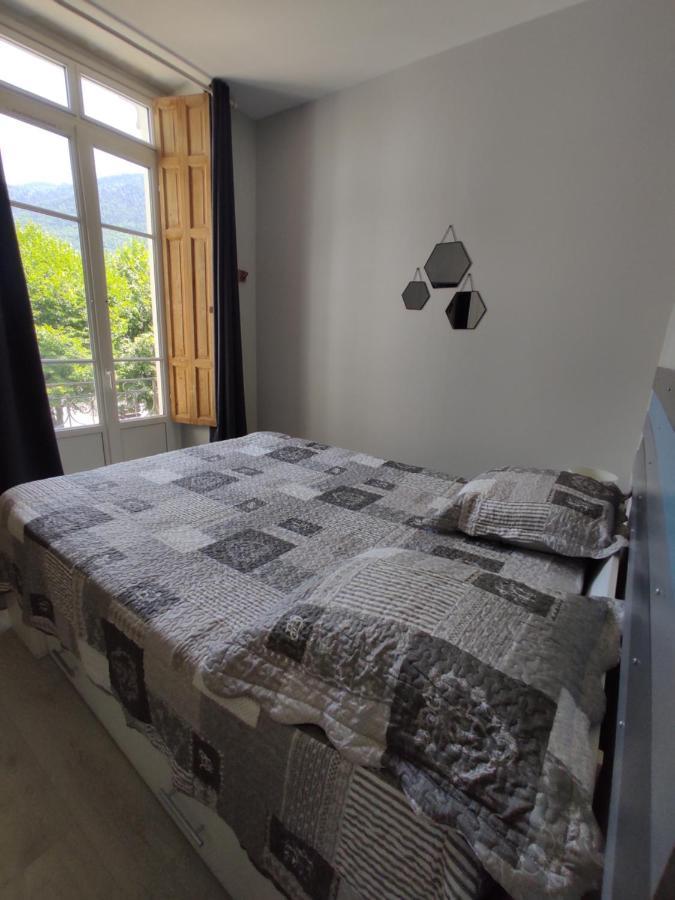 Agréable T2 au centre de Luchon Bagnères-de-Luchon Exterior foto